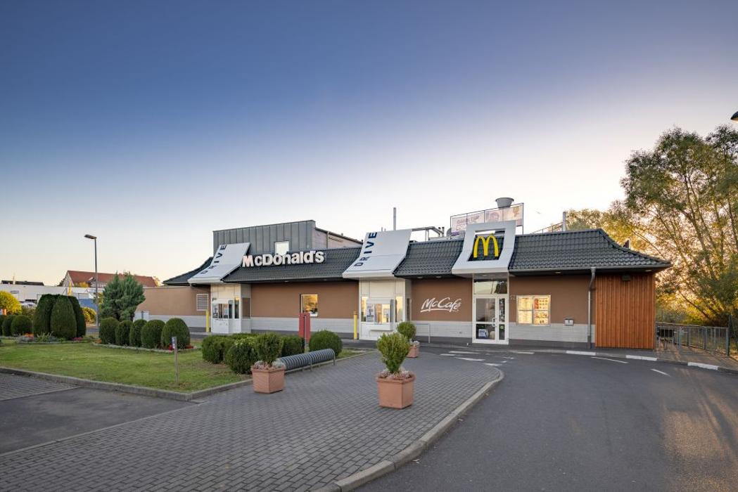 McDonald's, Woogstraße in Egelsbach