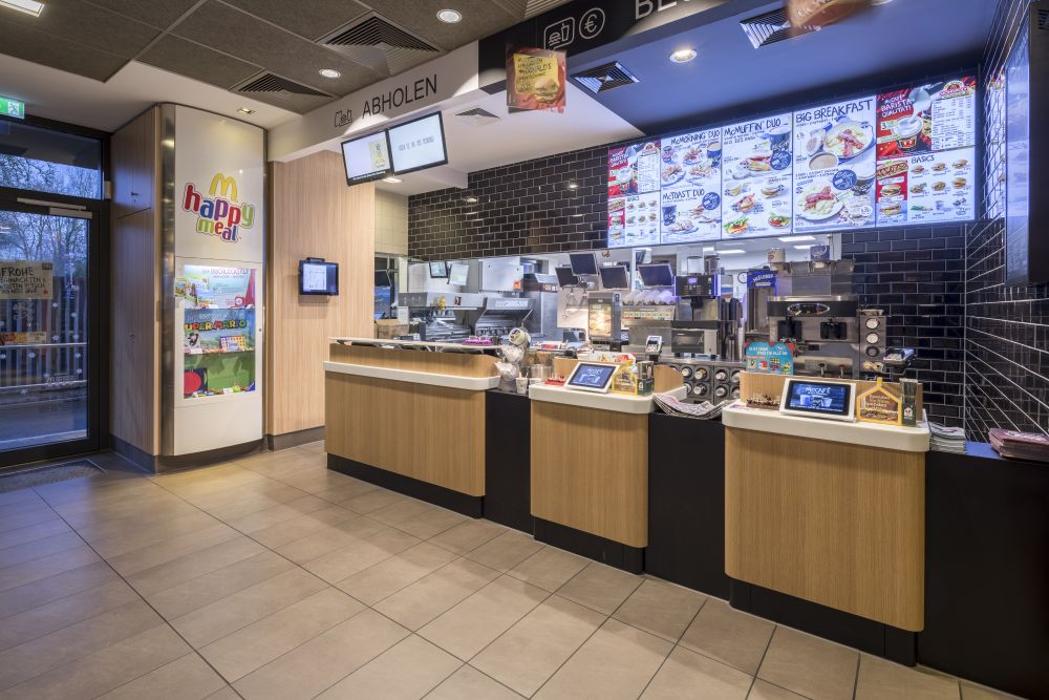 McDonald's, Stauffenbergstraße in Lage