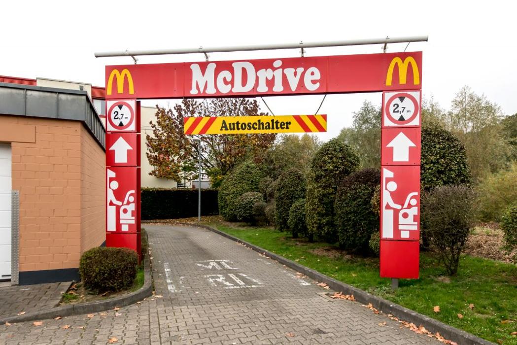 McDonald's, Otto-Brenner-Straße in Rösrath