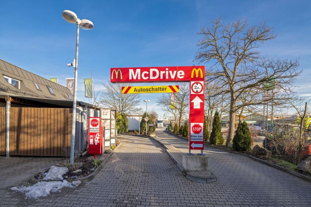 McDonald's, Max-Planck-Straße in Schwandorf