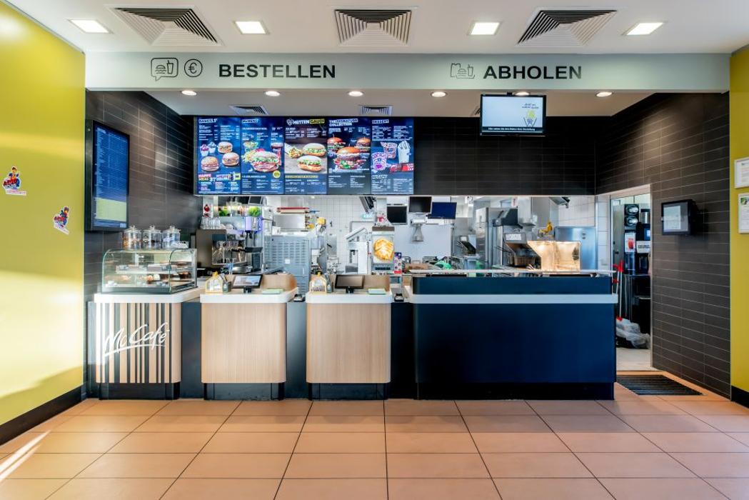 McDonald's, Am Hellenkreuz in Bornheim