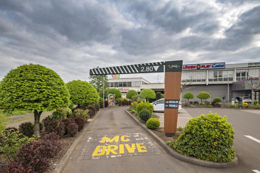 McDonald's, Saarwiesenstraße in Völklingen