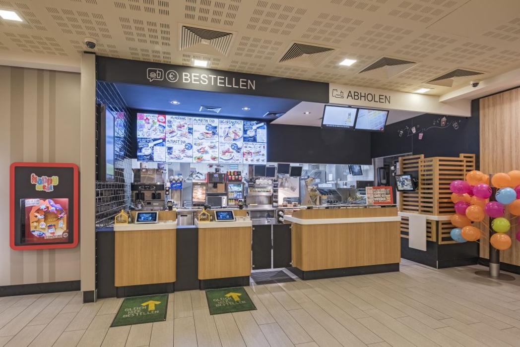 McDonald's, Carl-Friedrich-Gauß-Straße in Neu-Isenburg