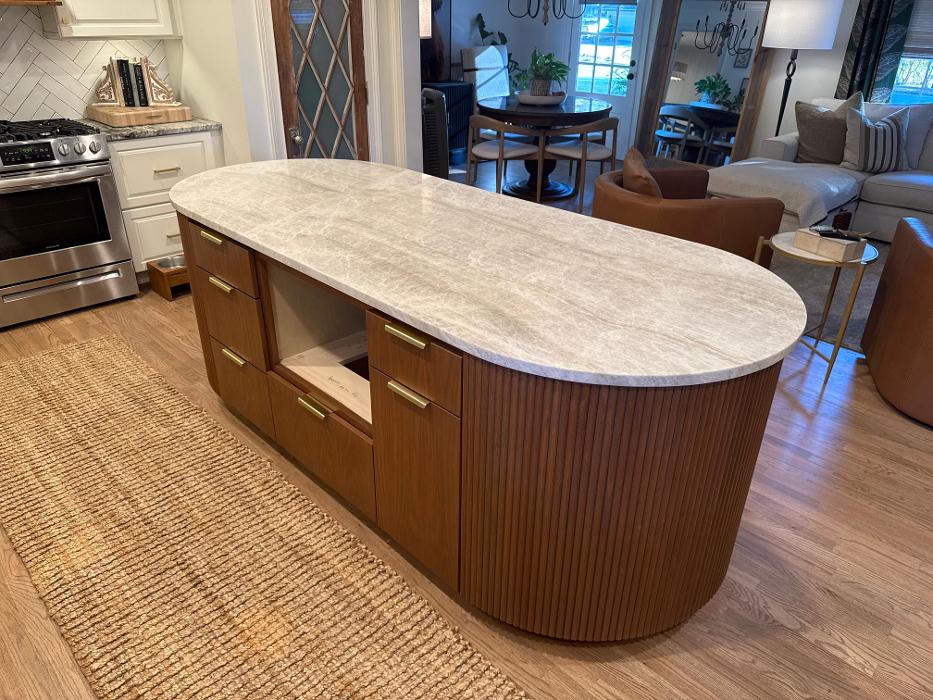 DRW Cabinets Inc Image