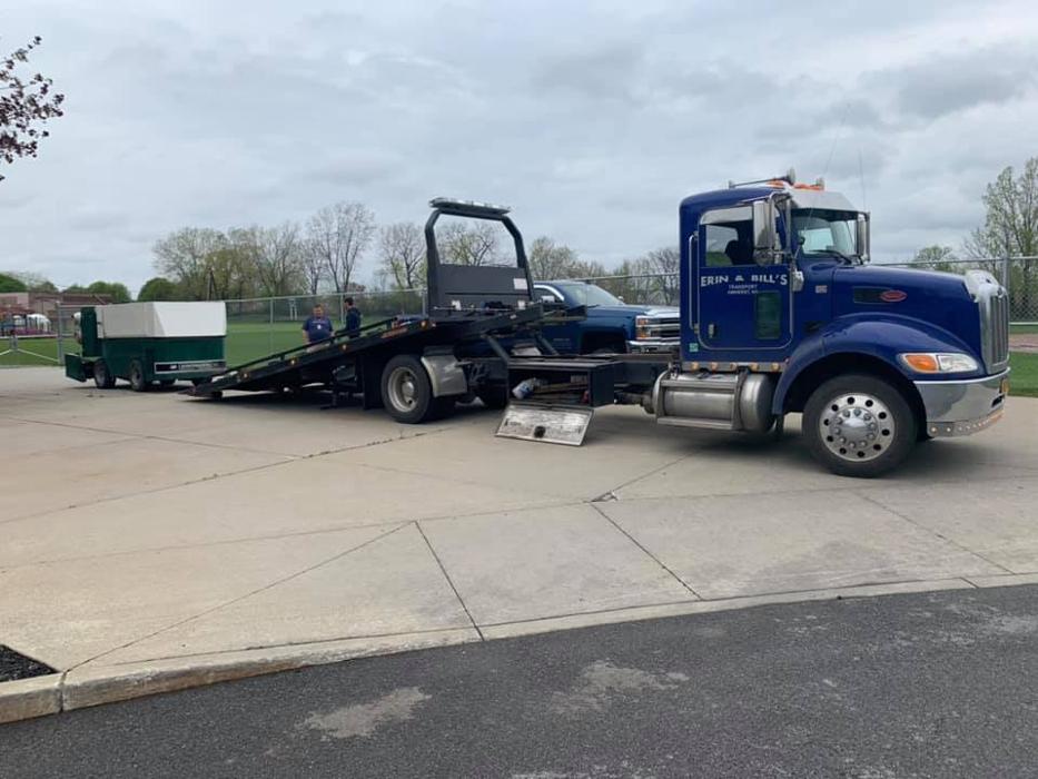 Erin and Bill's Automotive & Transport Inc. Image