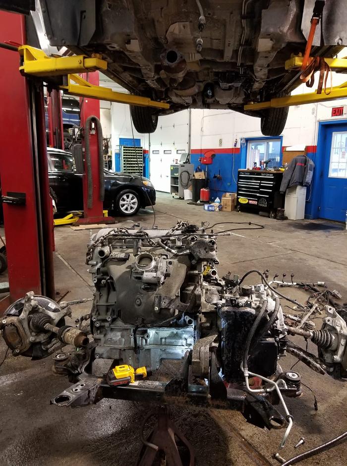 Erin and Bill's Automotive & Transport Inc. Image