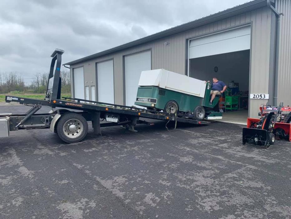 Erin and Bill's Automotive & Transport Inc. Image