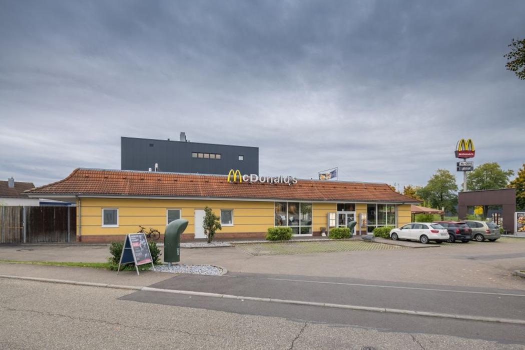 McDonald's, Daimlerstraße in Urbach
