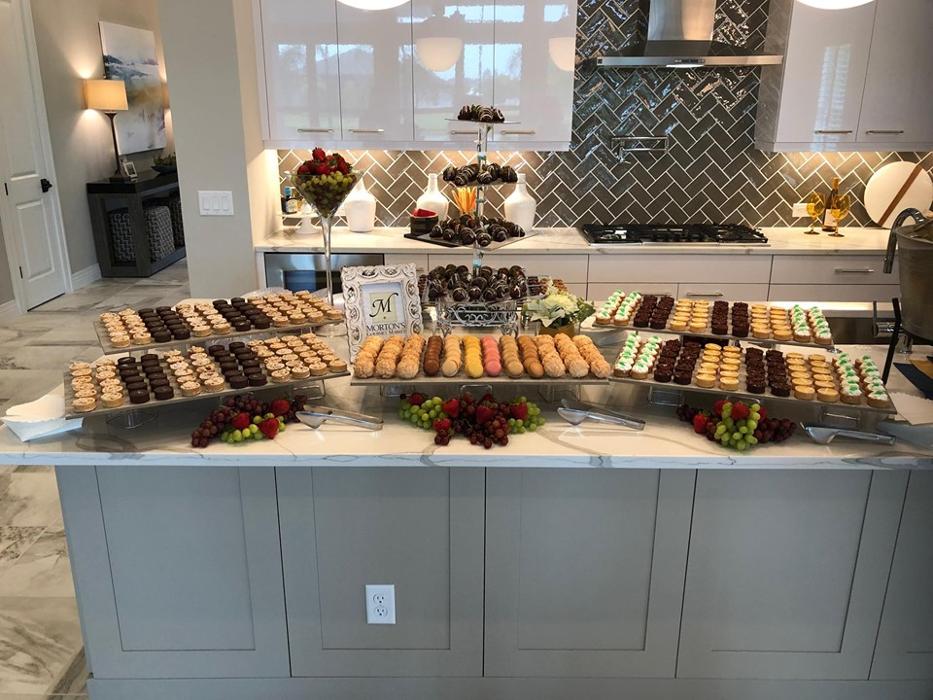 Morton's Gourmet Market - Sarasota, FL