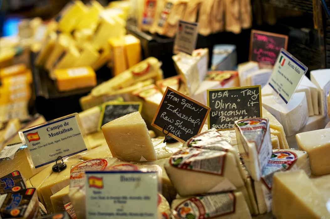 Morton's Gourmet Market - Sarasota, FL