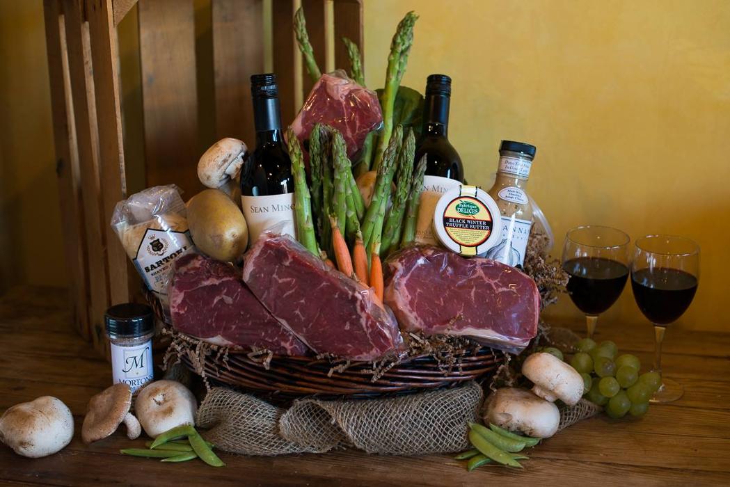 Morton's Gourmet Market - Sarasota, FL