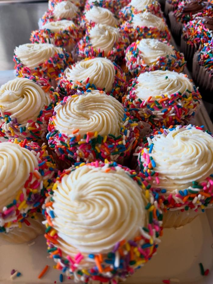 Morton's Gourmet Market - Sarasota, FL