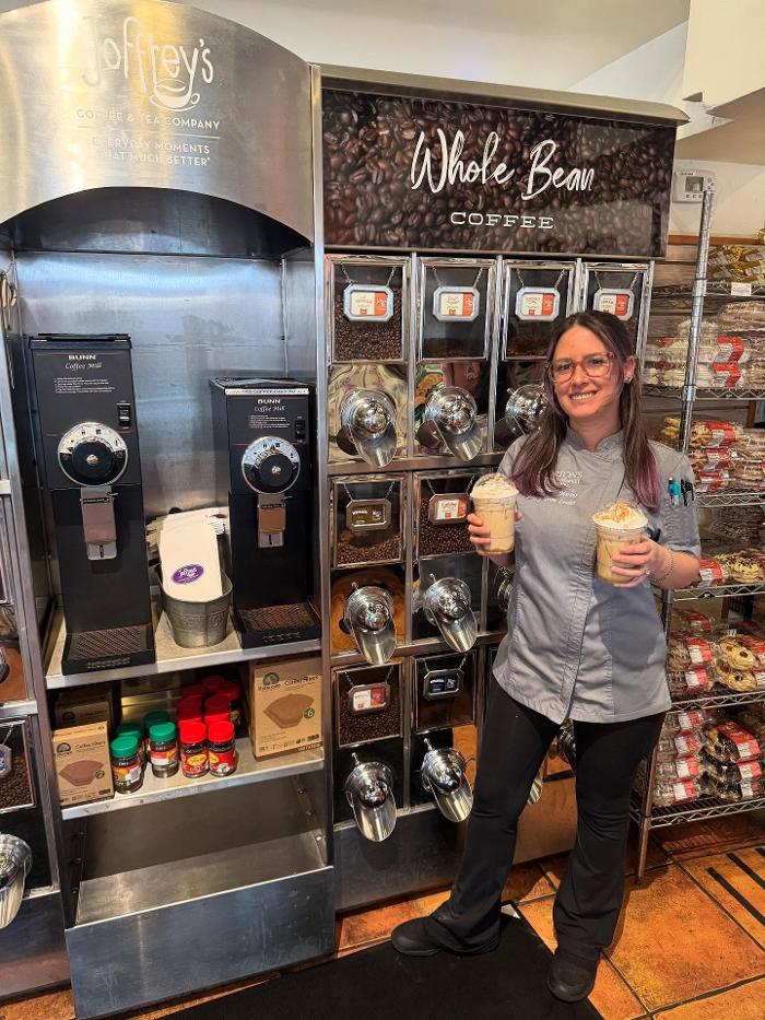 Morton's Gourmet Market - Sarasota, FL