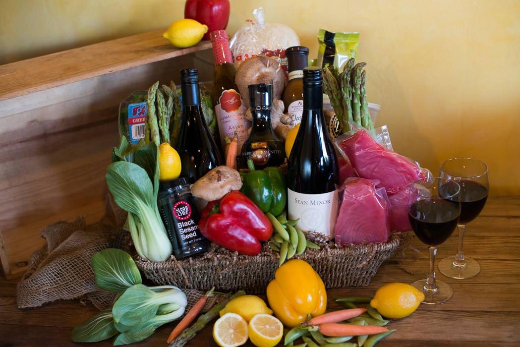 Morton's Gourmet Market - Sarasota, FL