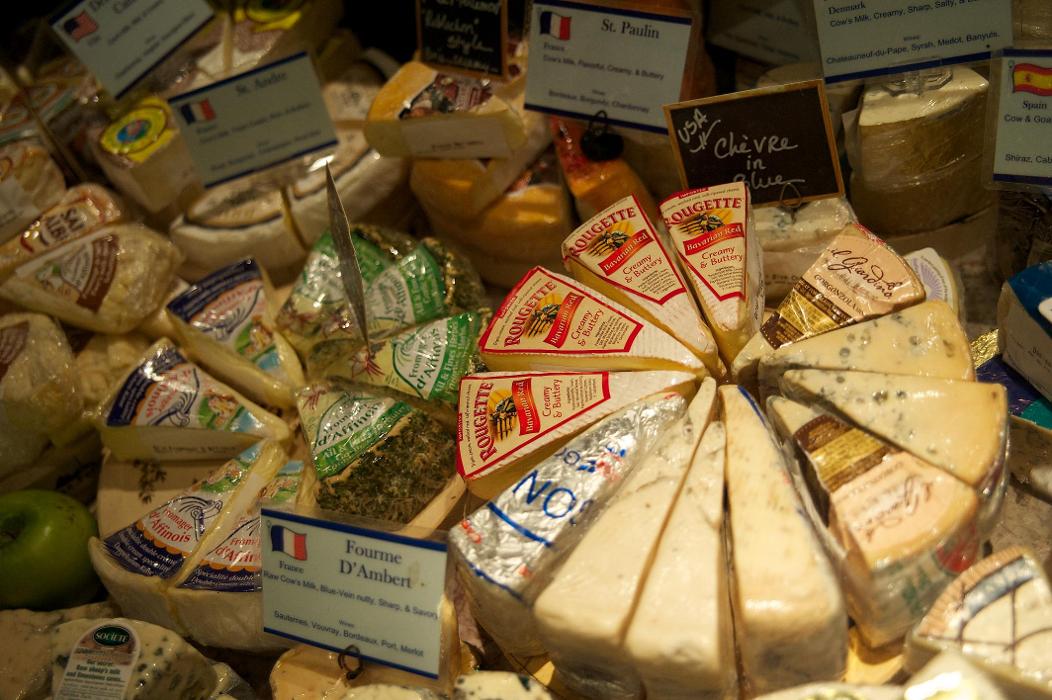 Morton's Gourmet Market - Sarasota, FL