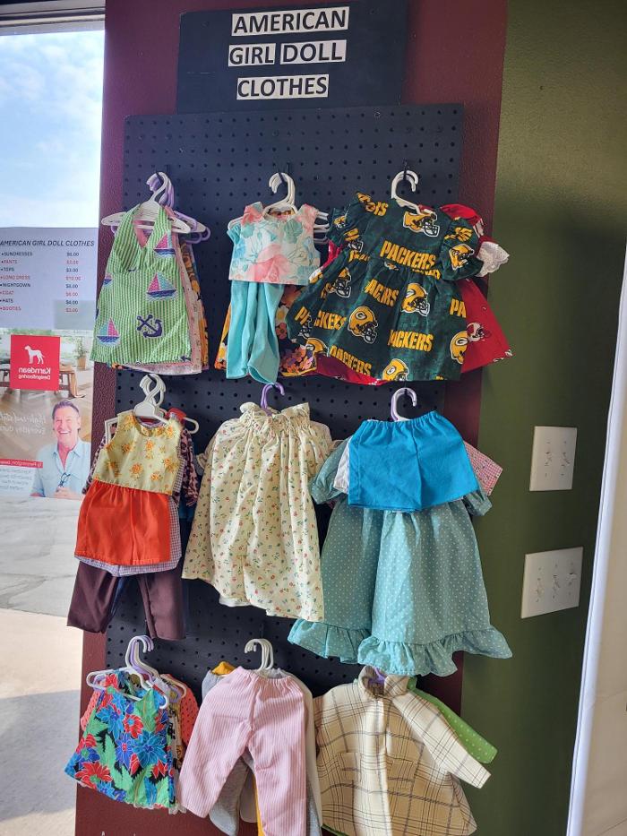 Davis Home Furnishings & Flooring Image