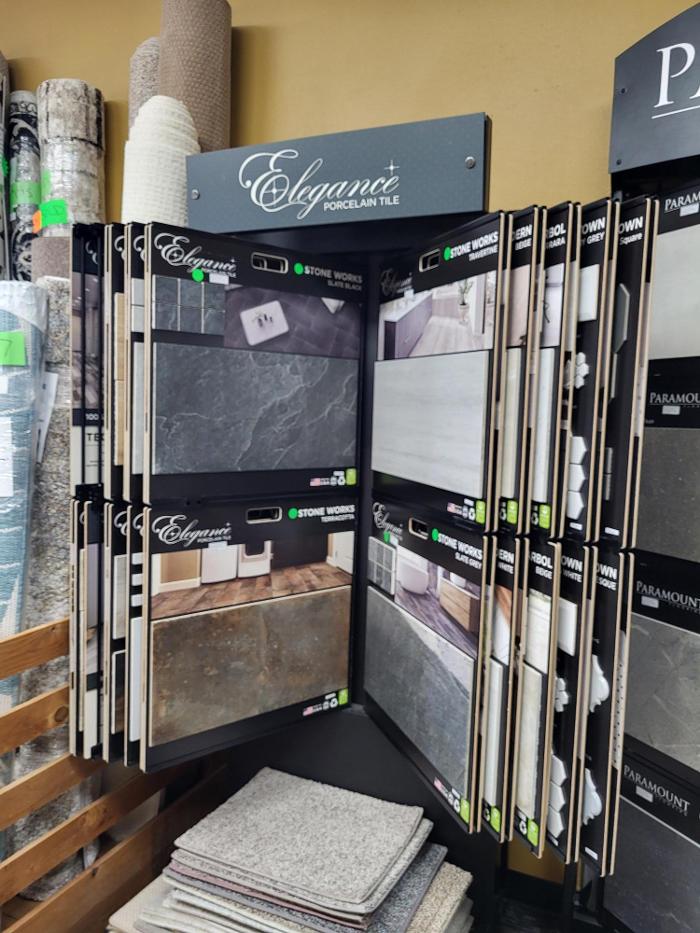 Davis Home Furnishings & Flooring Image