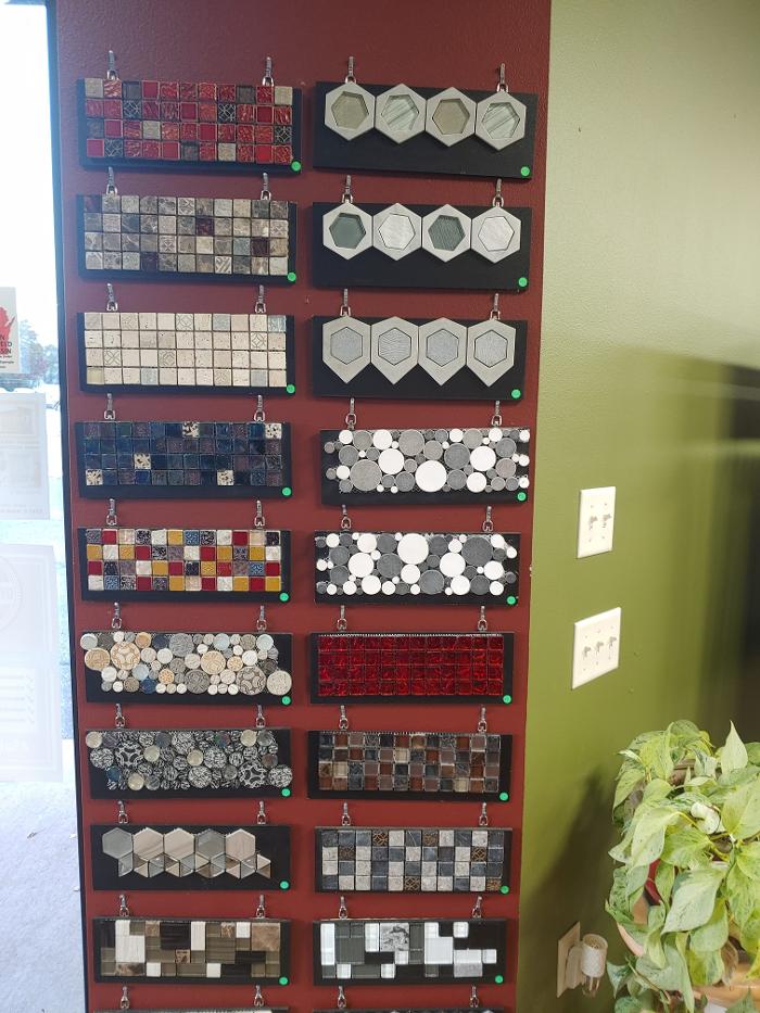 Davis Home Furnishings & Flooring Image