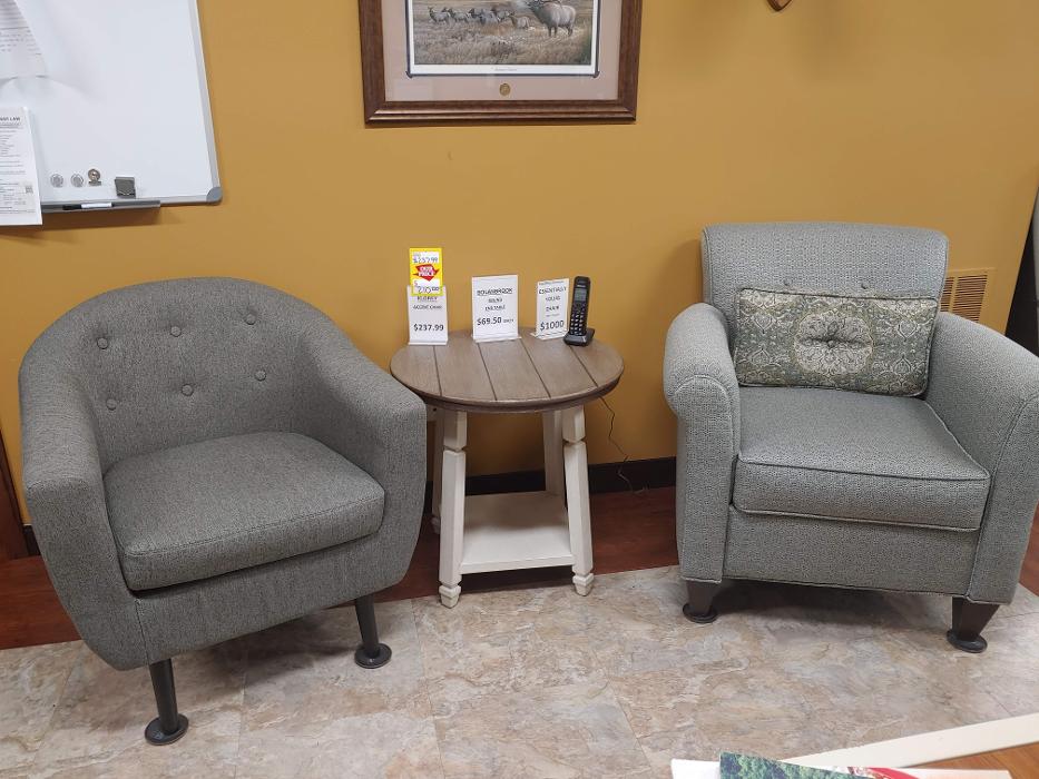 Davis Home Furnishings & Flooring Image