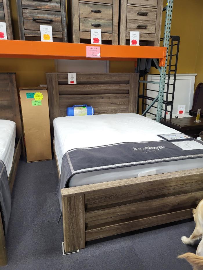 Davis Home Furnishings & Flooring Image