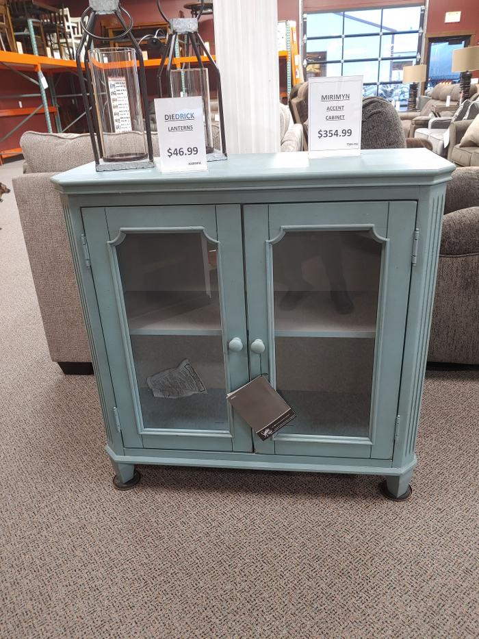 Davis Home Furnishings & Flooring Image