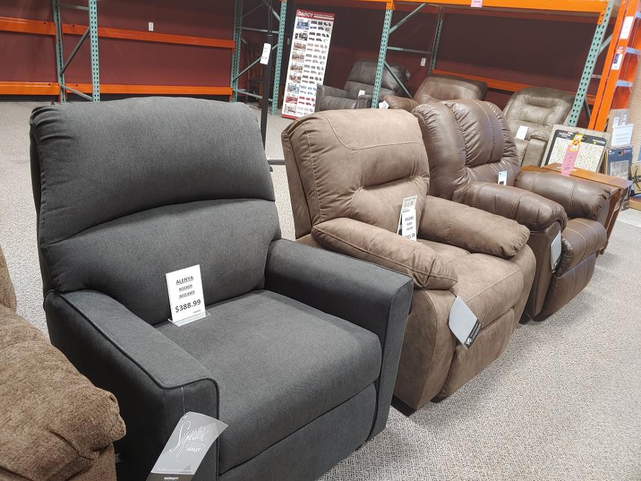 Davis Home Furnishings & Flooring Image