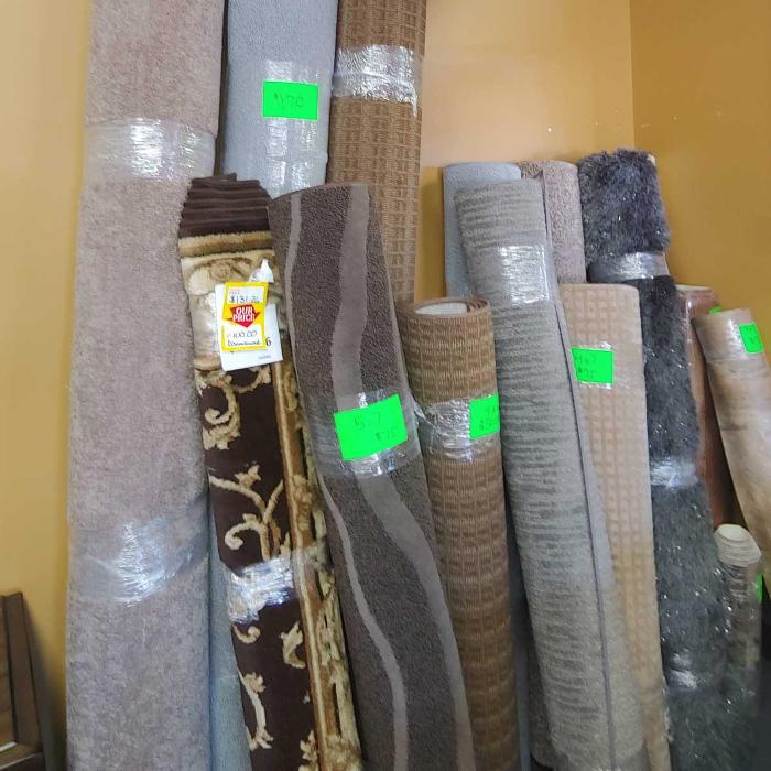 Davis Home Furnishings & Flooring Image