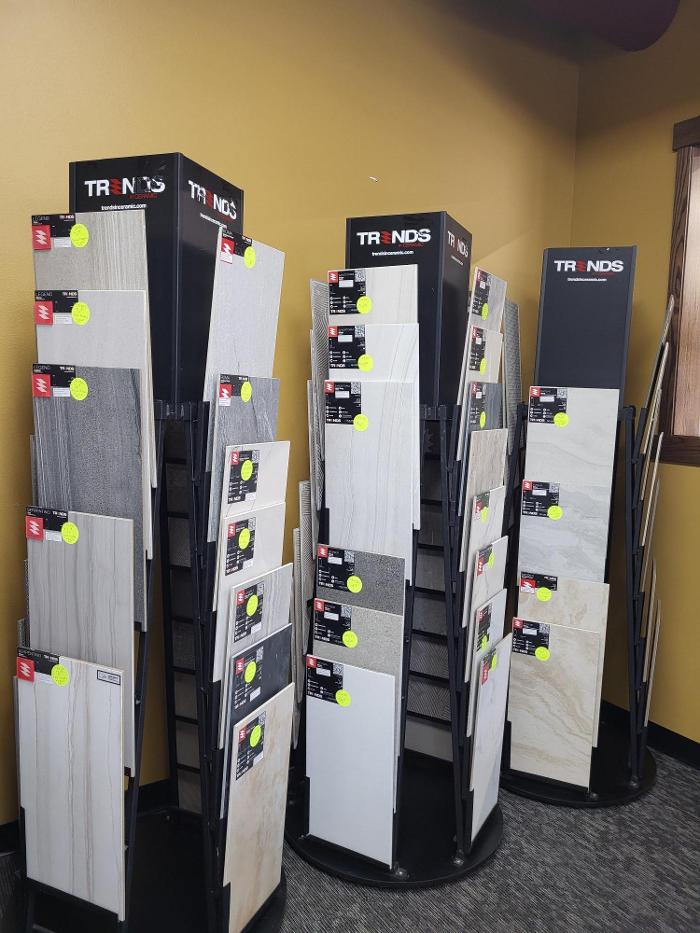 Davis Home Furnishings & Flooring Image