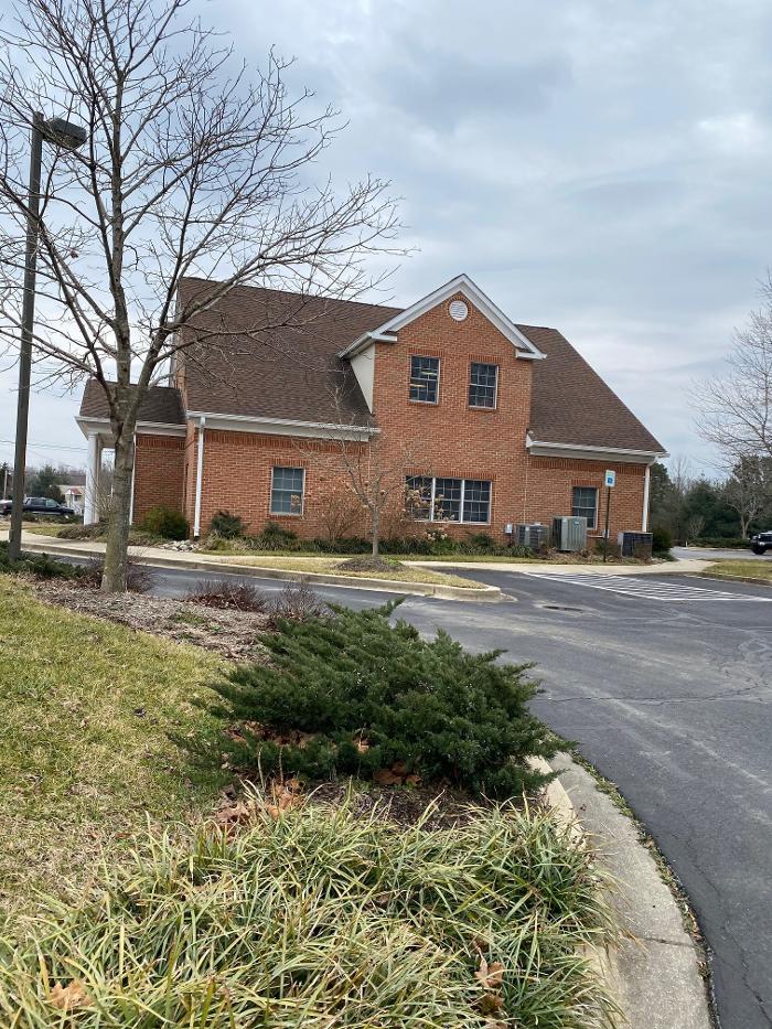 Mudd &amp; Moreland Logo