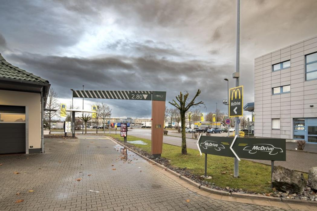McDonald's, Dieselstraße in Eching