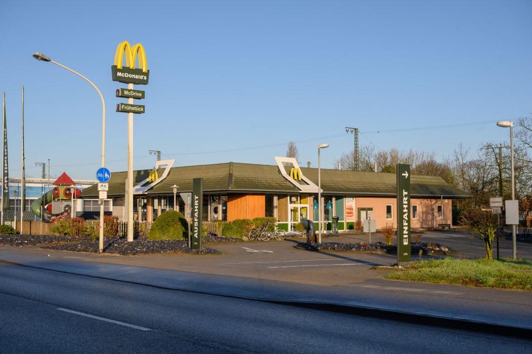 McDonald's, Reeser Straße in Emmerich am Rhein