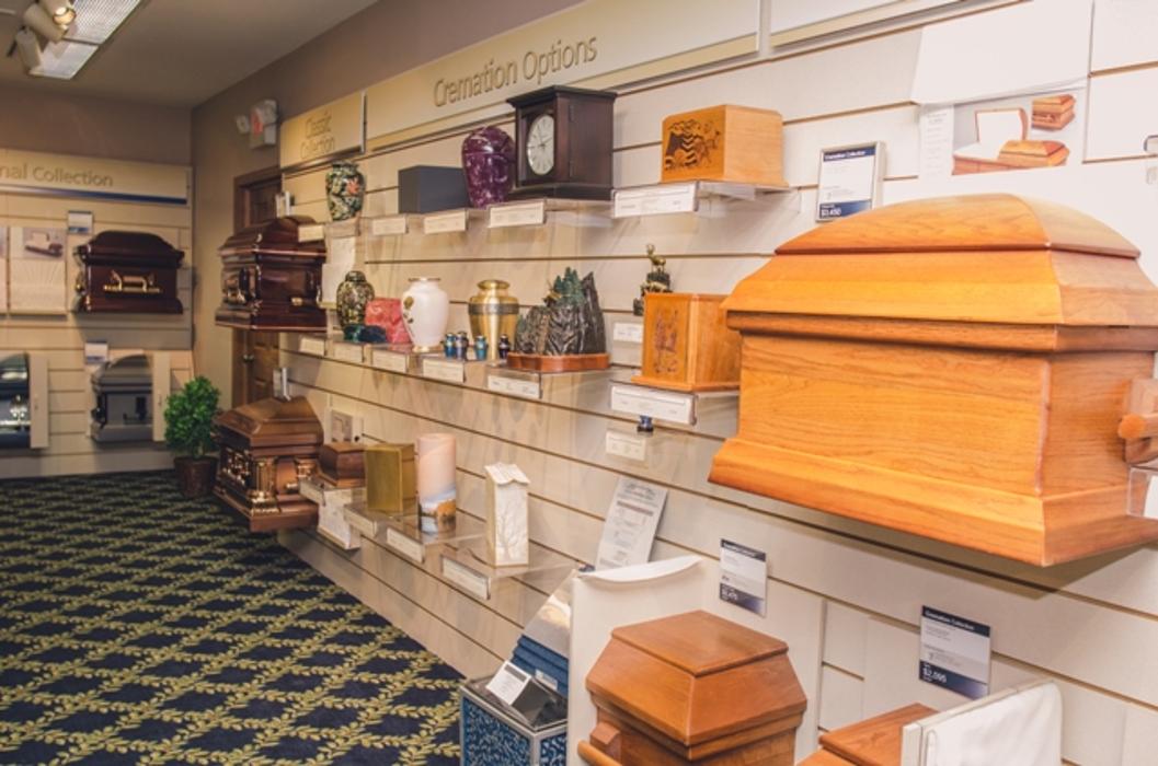 Daniels Family Funeral Home & Crematory - Burlington, WI