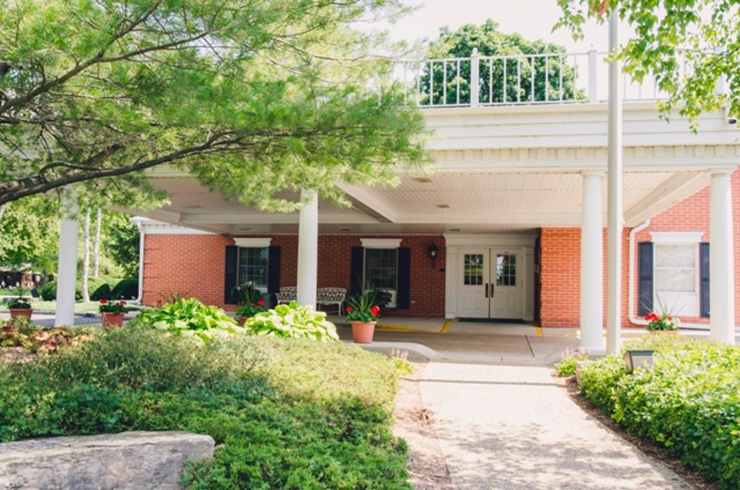 Daniels Family Funeral Home & Crematory - Burlington, WI