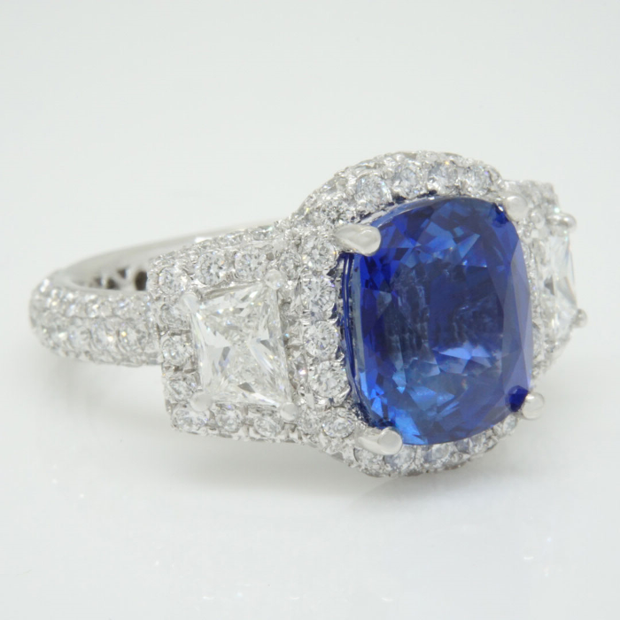 Leigh Jewelers - Vero Beach, FL