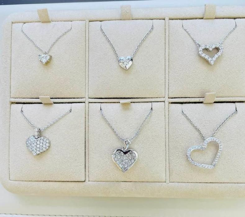 Leigh Jewelers - Vero Beach, FL