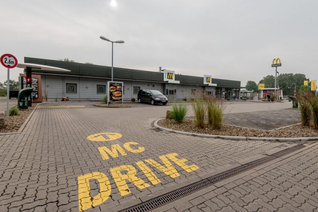 McDonald's, Mecklenhorster Straße in Neustadt am Rübenberge