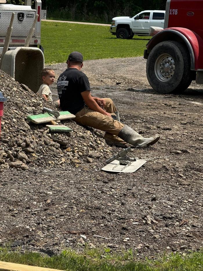 Ellis Brothers Concrete Inc - Mount Vernon, OH