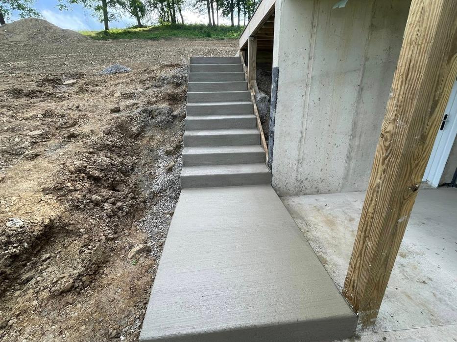 Ellis Brothers Concrete Inc - Mount Vernon, OH