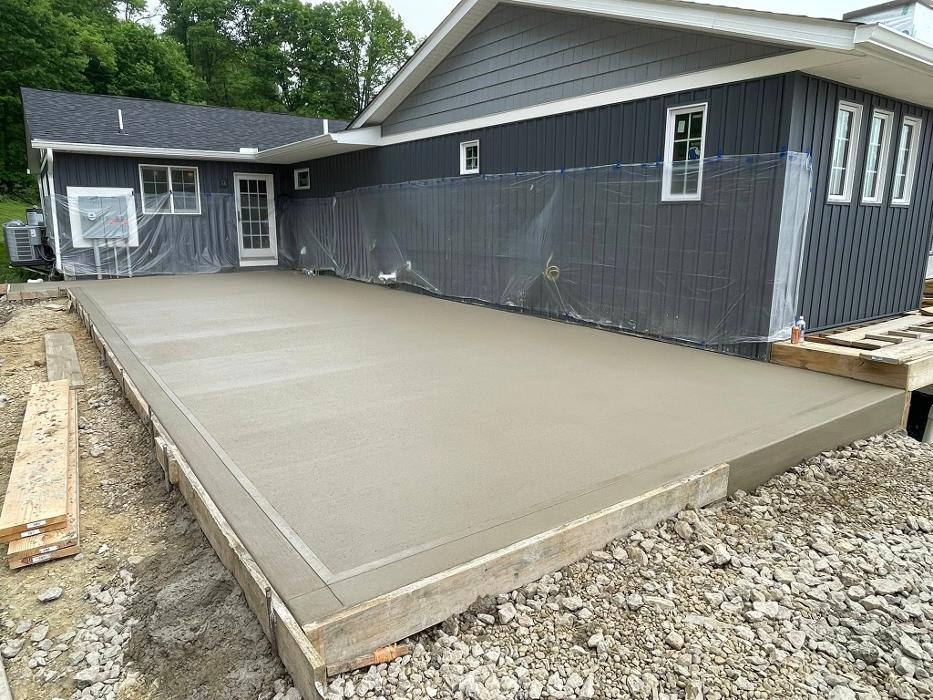 Ellis Brothers Concrete Inc - Mount Vernon, OH
