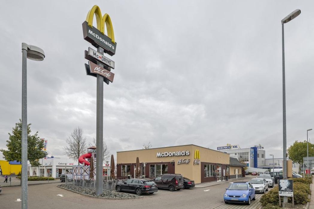McDonald's, Otto-Hahn-Str. in Neu-Ulm