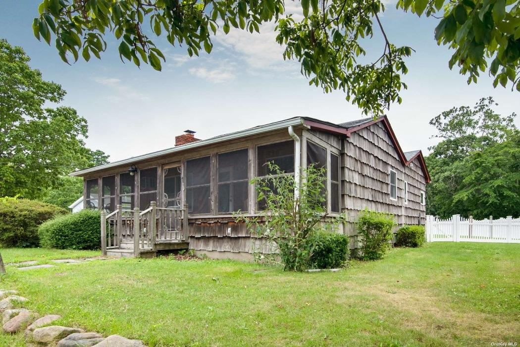 CENTURY 21 Anchor Real Estate - Patchogue, NY