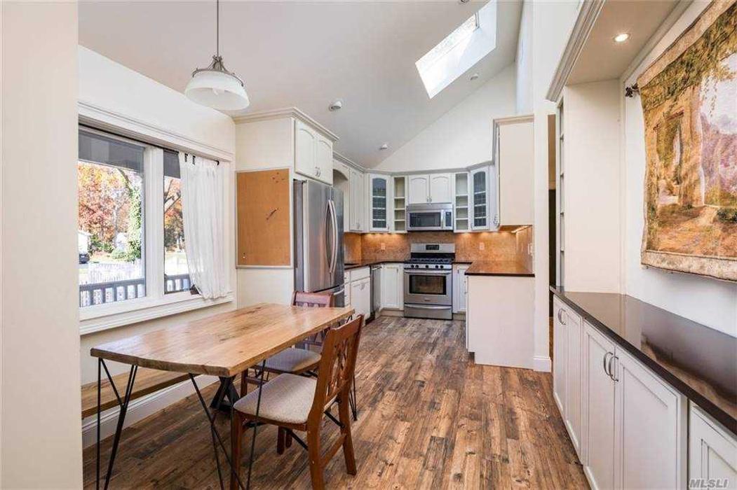 CENTURY 21 Anchor Real Estate - Patchogue, NY