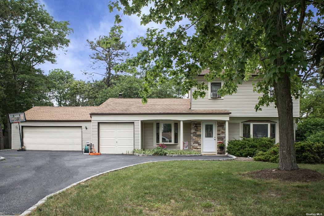 CENTURY 21 Anchor Real Estate - Patchogue, NY