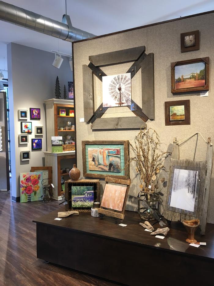 Kelley Gallery Art & Frame - Hudson, WI