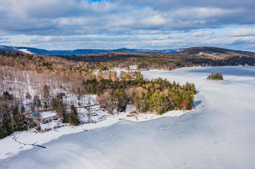 Vanessa Stone Real Estate, LLC - Enfield, NH