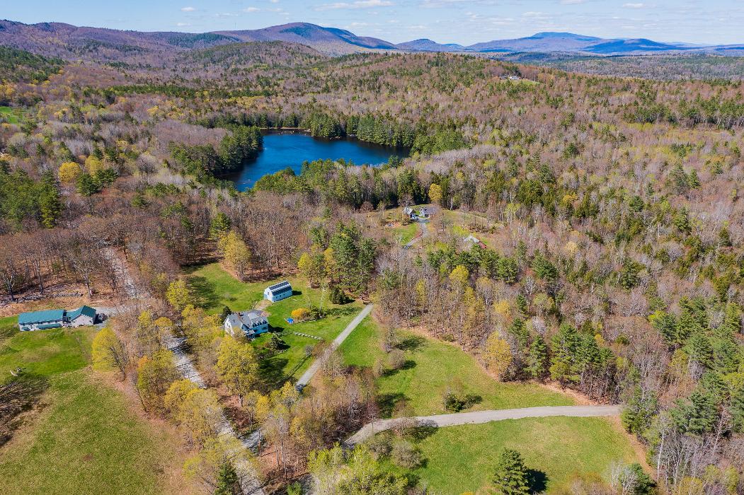 Vanessa Stone Real Estate, LLC - Enfield, NH