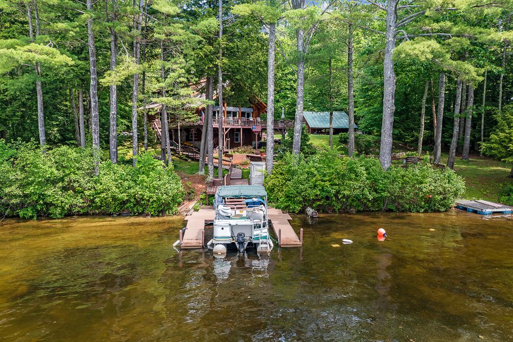 Vanessa Stone Real Estate, LLC - Enfield, NH