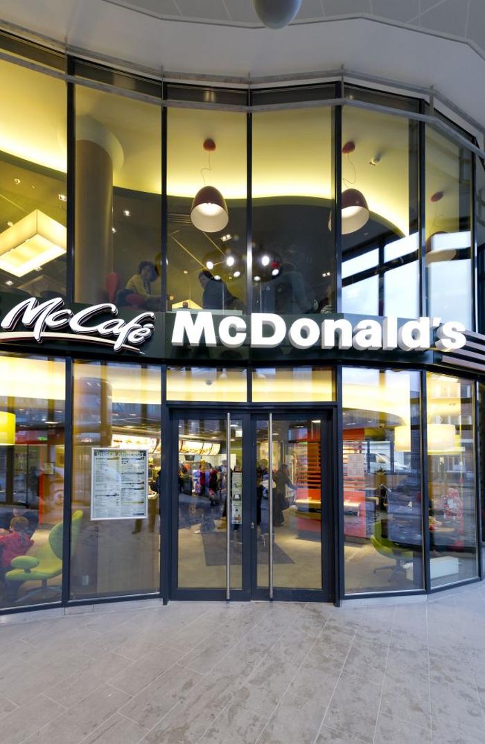 McDonald's, Weidenbaumsweg in Hamburg