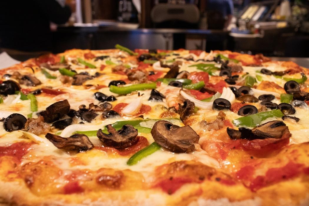 Pedro's Pizza Lounge - Hudson, WI