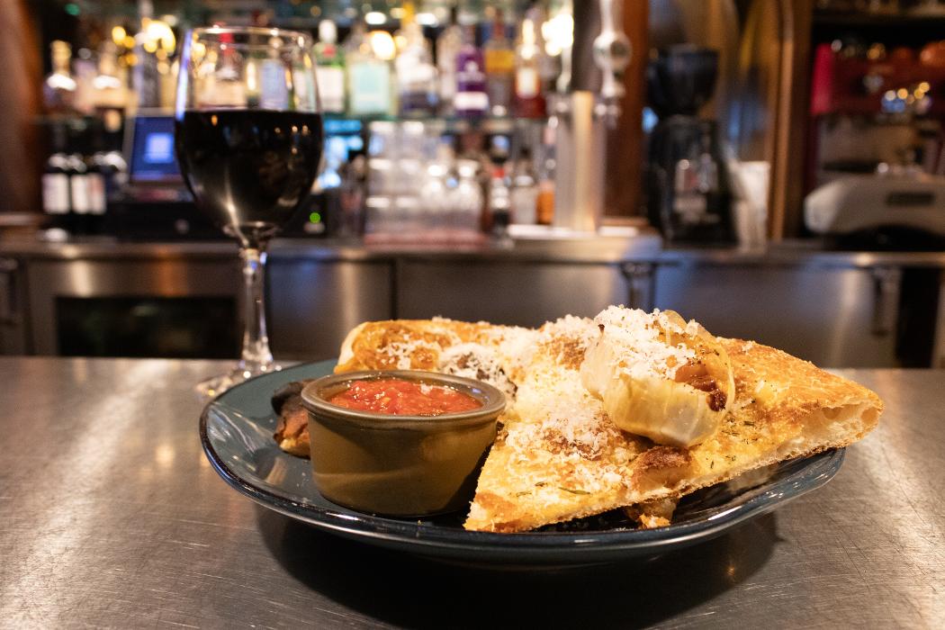 Pedro's Pizza Lounge - Hudson, WI